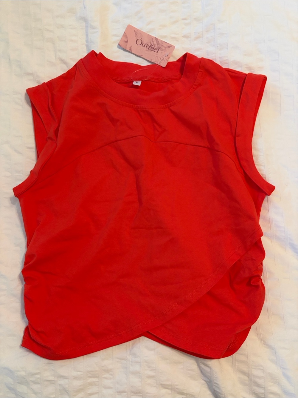 Red Sleeveless Crossover Workout Set